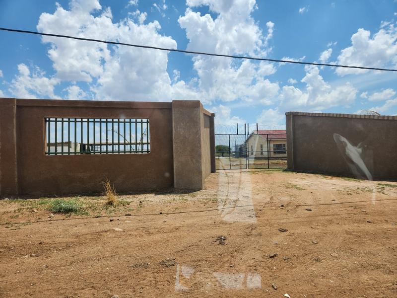 5 Bedroom Property for Sale in Mabopane North West